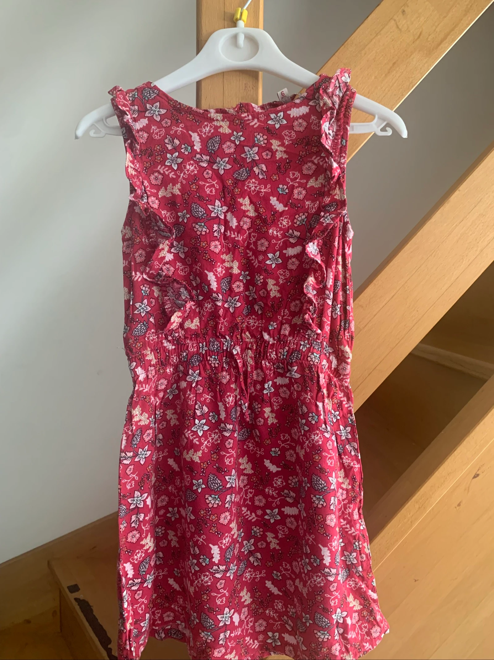 Robe fille U – Taille 6 ans – Très bon état